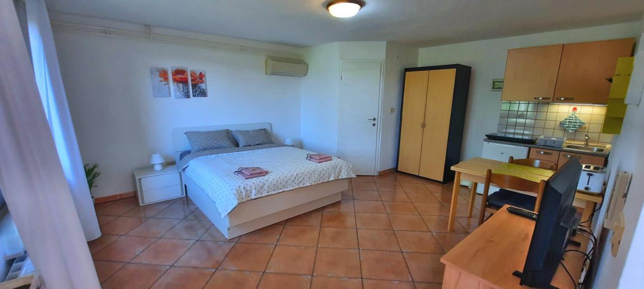 Apartment Burja Portoroz Bagian luar foto